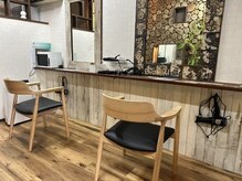 レオンカラー 長崎西山店(LEON COLOR)の雰囲気（施術ブース）