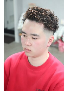 マーズ(MARS) 極道パーマ×スキンフェード/20代30代40代