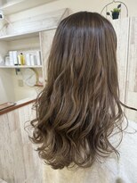 エコルアヘアー(ecolua hair)&nbsp;ロング×グレージュカラー