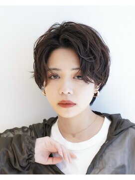 カライングドゥ(ing deux) 大人可愛い20代30代40代黒髪前下がりショートボブ丸みショート◎