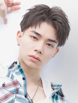 リップス 表参道店(LIPPS) フェザーアップショート