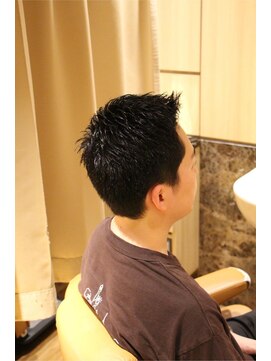 ヘアーモードキクチ 日本橋三越前店 ツンツン