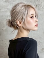 グラッジ 池袋(GLADGE)&nbsp;ホワイトベージュ、ミルクティー