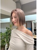 LomaliaHILLSダブルカラーケアブリーチペールグレージュボブ