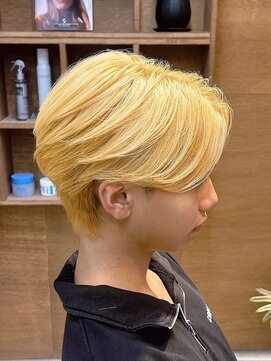 抜きっぱセンターパート/メンズパーマ/ハイトーン/ブリーチ