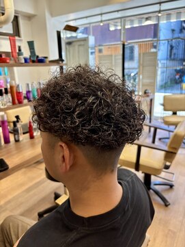 シータ 大山(THETA) プードルパーマ