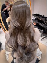 ロンド アンブル 四条烏丸(Lond ambre)&nbsp;平野実花/グレージュ/オリーブ/ブリーチなし/ダブルカラー