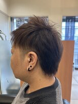 サロン ド ジュン 伊勢崎店&nbsp;軽さと動きで魅せるツーブロショートウルフ