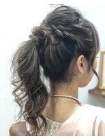 ヘアールームキュー(HAIR ROOM quu+)&nbsp;王道のモテポニーアレンジ☆