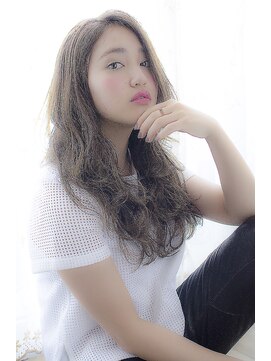 キートスバイガーランド (Kiitos by Garland) [kiitos/吉祥寺]☆大人フェミニンヴェールウェーブ☆