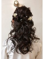 リノカヒリ(Lino kahili)&nbsp;フワフワハーフアップ