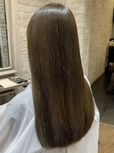 グローバルミルボン＝先進テクノロジーで髪の微細空洞内部まで浸透☆