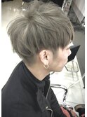 ツーブロックアッシュグレー