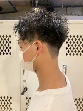 リィリ バイ ロダット 横浜(rili by LODAT) 波巻きパーマ【rili横浜】