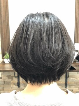 ハサミバイアトリエナガノ 千葉(8sami by atelier nagano) デザインカラー／レイヤーカット/ウエットヘア/オリーブベージュ