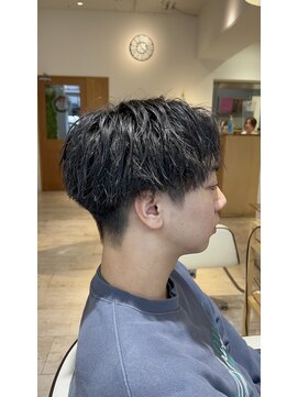 リーフ 王寺店(LEAF≠) 束感センターパートマッシュ