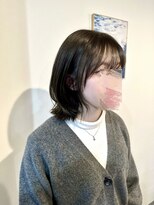 マリン(Marine)&nbsp;20代30代ミディアム顔まわりレイヤーブルーブラック