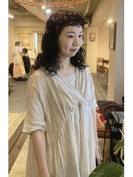 楪(yuzuriha) short bang × wave style