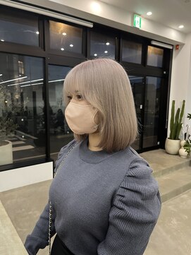 ノートエートル 西金沢(Nought etre) ボブハイトーン10代20代ミルクティーベージュハイトーンカラー