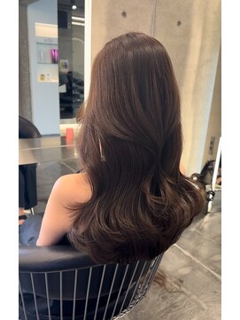 ロンドルーナ 岐阜(Lond Luna) レイヤーカット/韓国/グレージュ
