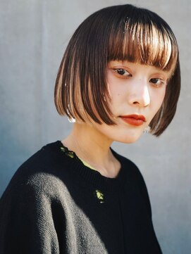 エリマ 武蔵小杉(elima) ショートボブ韓国丸みショートカットミルクティーインナーカラー