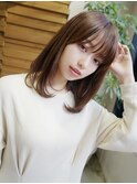 内巻き　ミディアムヘア　ワンカール　小顔ヘア