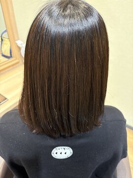 ディアローグ 戸塚 east(DEAR-LOGUE) 《　ボリュームを抑えたい方！　》サラツヤ縮毛矯正♪