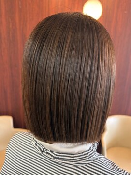 ウエニ シード(SEED) 【大人女性の髪を髪質改善でダメージ徹底補修】金剛店