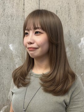 ロビー 青山(ROBBY) ミディアム/ロング/レイヤーカット/顔周り/10代20代30代/表参道