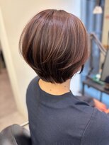 バッカ(BACCA) ピンクブラウンの丸みショート