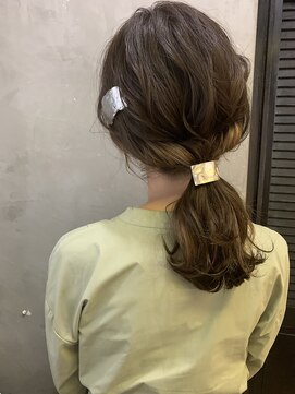 ノエル(hair design Noel) 【noel】hachi×ふんわりローポニー