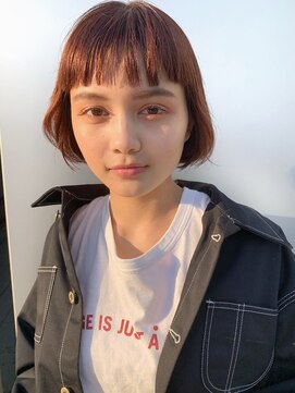 シー バイ ロンド 新宿(Sea by Lond) 大人かわいいミニボブにオン眉前髪でキュートさを♪