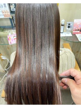 ヘアープロデュース フルブルーム うる艶ストレート(髪質改善・縮毛矯正)20・30代