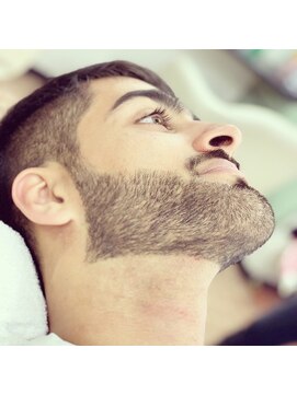 ステータス(STATUS) アラビア系カリージスタイル