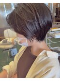 ショートボブ