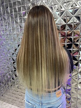 ラブスタシー 心斎橋アメ村店 ラブスタシースタイル