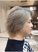 【メンズ/men's】レイヤーセンターパート×ブリーチシルバー