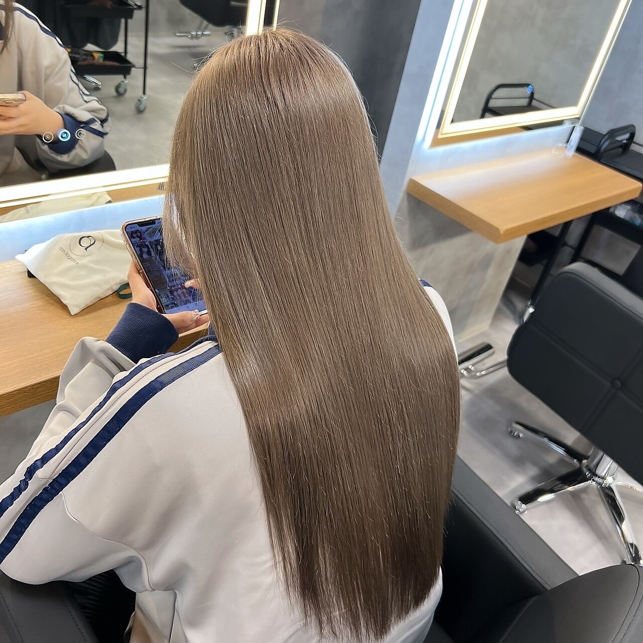 ケアブリーチダブルカラー〈\18700〉