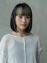大人かわいい／20代30代／バングカット／ハイトーンボブ