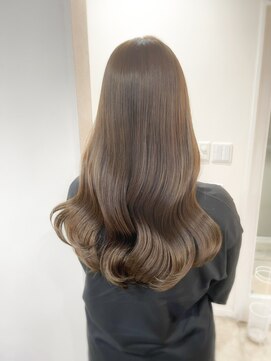 レア 表参道(L'ea) ホワイトグレージュミニウルフデジタルパーマチェリーブラウン