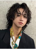 渋谷原宿メンズボブウルフセンターパート波巻きスパイラルパーマ