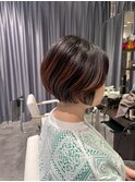 ショートボブ