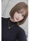 前髪軽め内巻きボブ