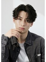 オーシャントーキョー 大阪(OCEAN TOKYO)&nbsp;ワックスなしツーブロックメンズセンターパートニュアンスパーマ