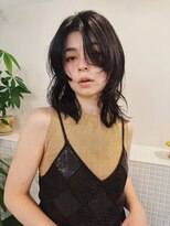 ヒュージ 三軒茶屋(huge)&nbsp;レイヤーミディアム/かきあげヘア/透明感カラー/20代30代