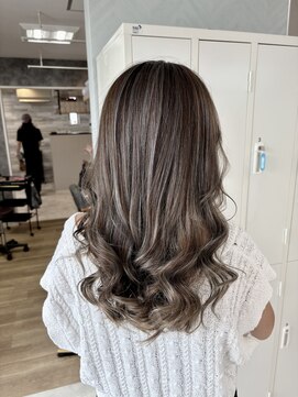テーラヘアープラス 木更津2号店(TELA HAIR+) ロングレイヤー