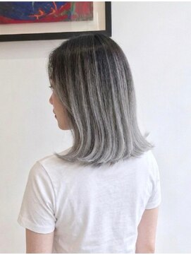 アッシュ 川崎店(Ash) バレイヤージュ グレージュ ブリーチあり