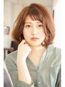 ドロップ(drop) 斜めバングのショートミディアム【表参道/青山　drop】