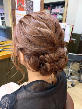 グレースモア(Grace More) （久留米／西原）キレイめ大人アレンジ