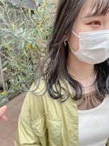 テトラ バイ ネオリーブ 横浜西口店(tetra by neolive)&nbsp;1番人気！インナーカラーホワイトベージュ☆